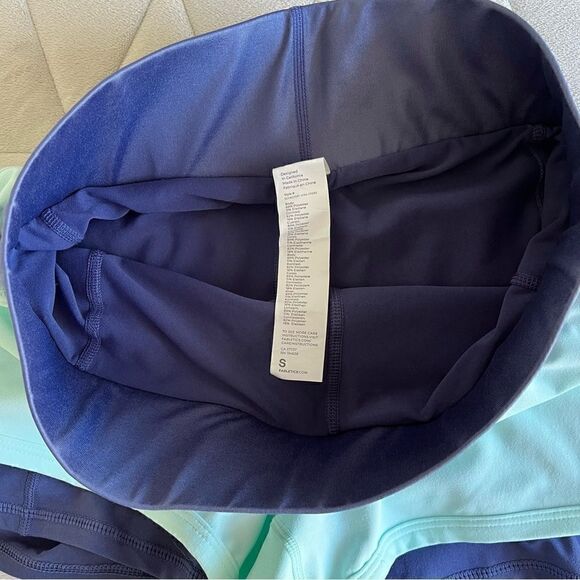 Fabletics Women's Comfort Band Shorts with Biker Shorts Liner Size Small - Picture 8 of 11